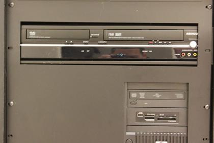 东芝DVD/VCR组合是标准配置